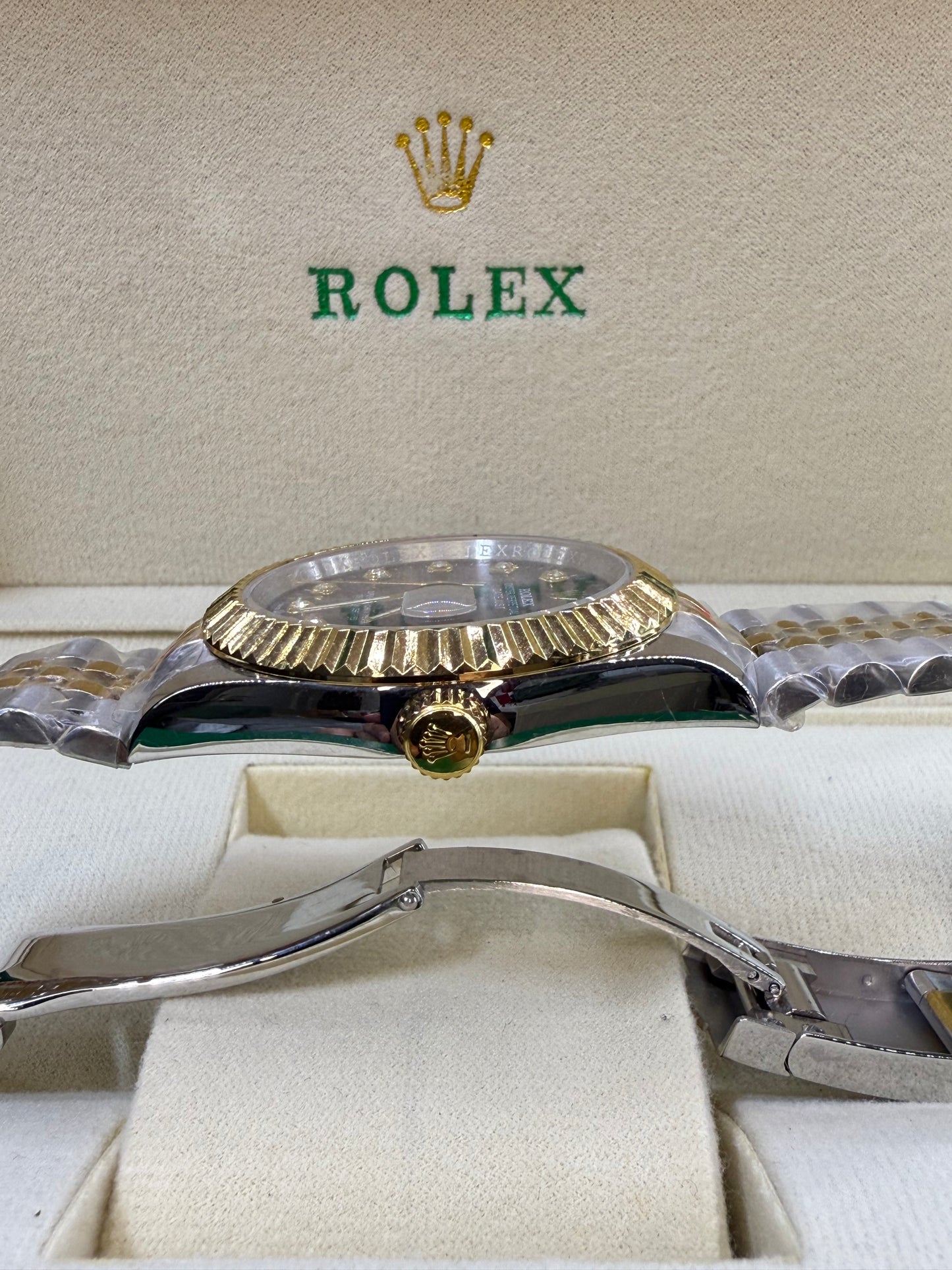 Date just 41mm two tone black dial