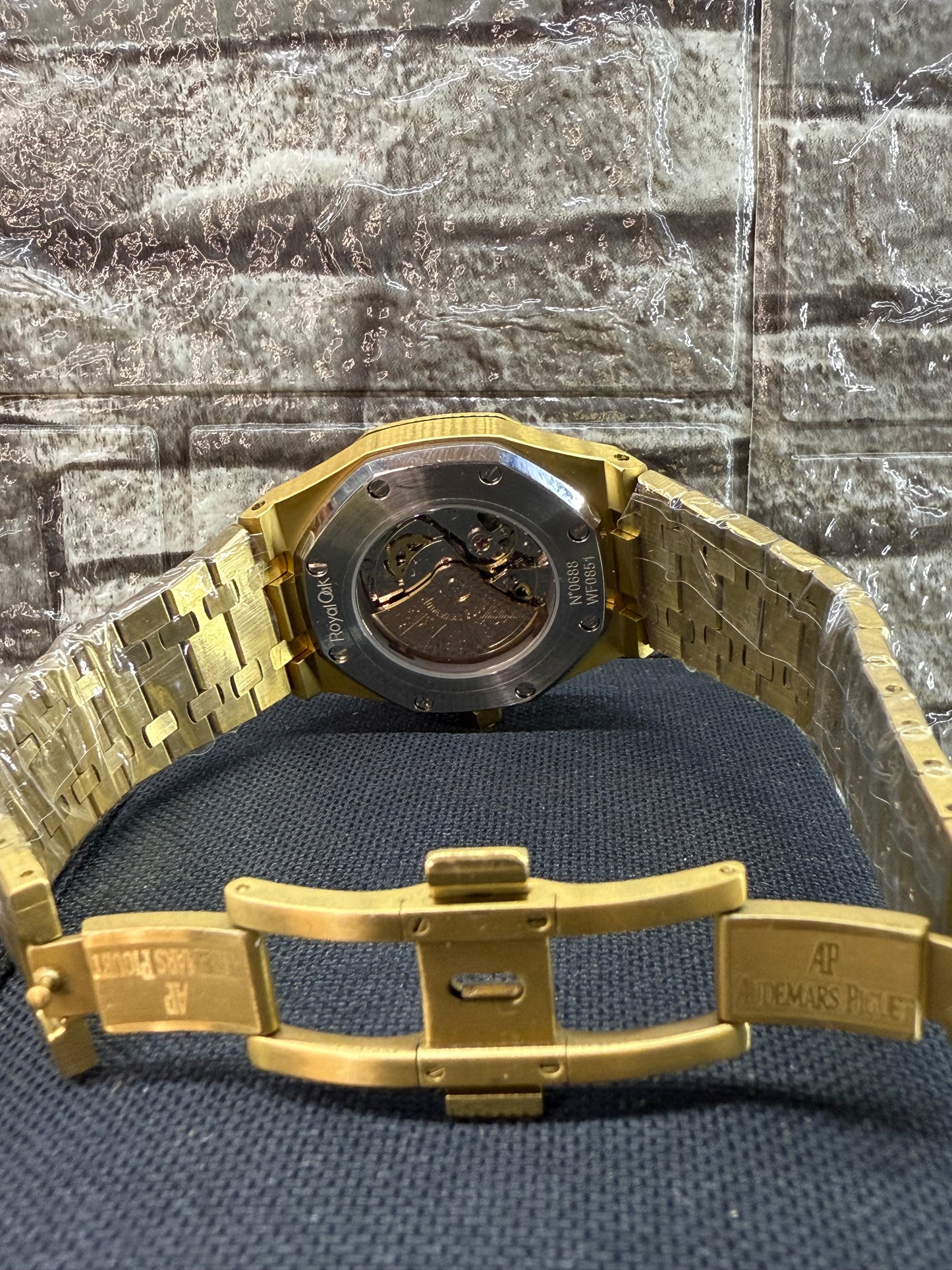 Audemars Piguet Royal Oak Yellow Gold Grey Dial ref 4100BA