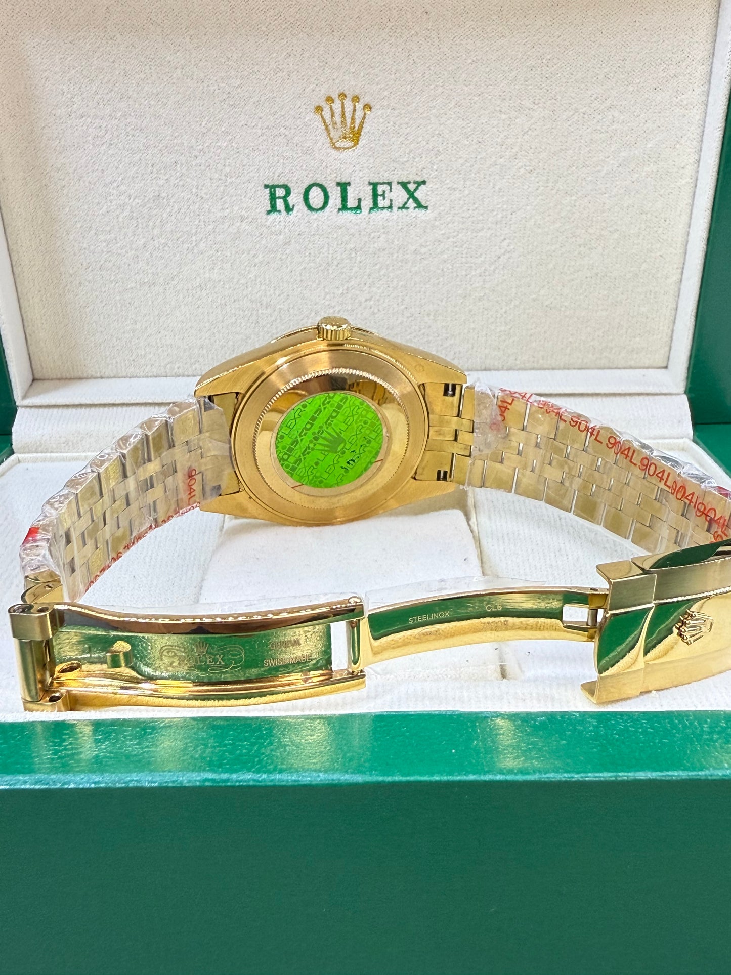 Date just 41mm full gold